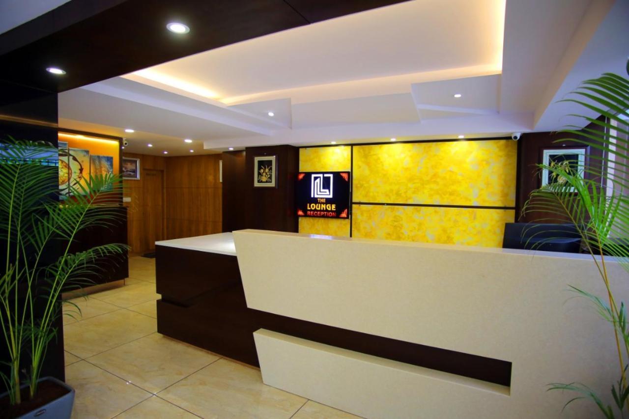 The Lounge Business Hotel Bangalore Dış mekan fotoğraf